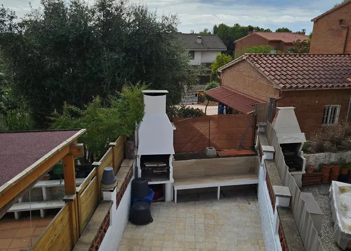 Modern Duplex With Bbq 公寓 *