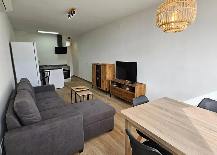 Modern Duplex With Bbq * Molnas